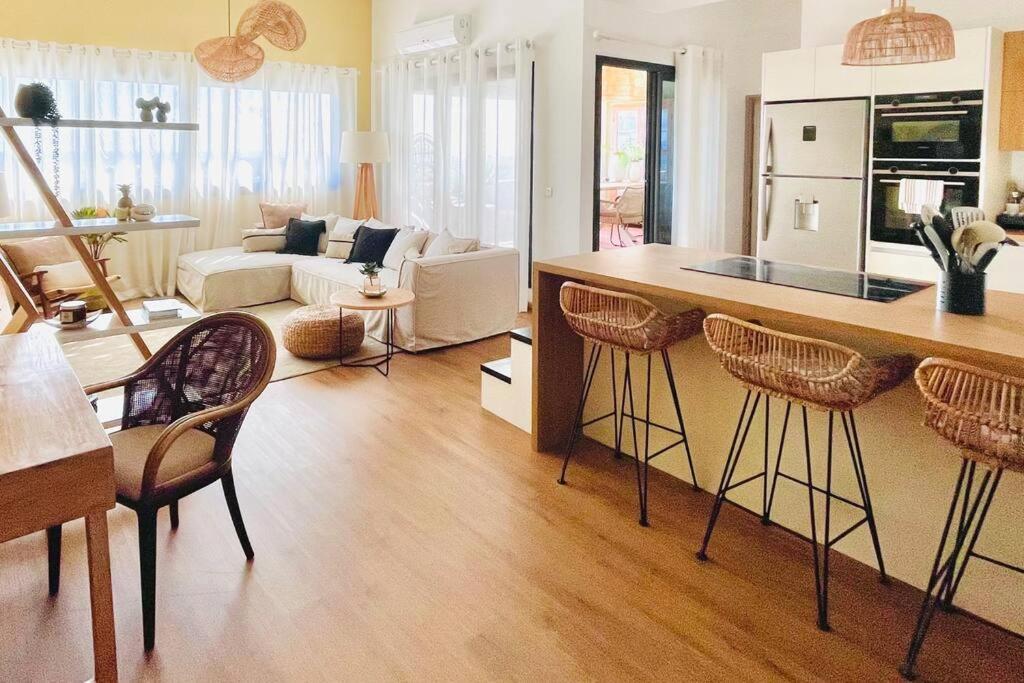 Sunbliss Appartement Saint-Gilles Les Bains Exterior photo